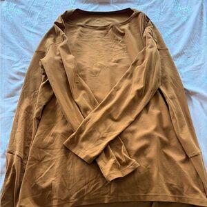 Lululemon Casual Lightweight Long Sleeve Top in Caramel